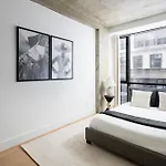 Stunning Apartment With Patio In Manhattan